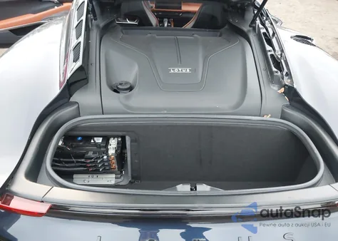 2024 Lotus Emira First Edition z USA, uszkodzony, nr VIN SCCLEKMX0RHA45053